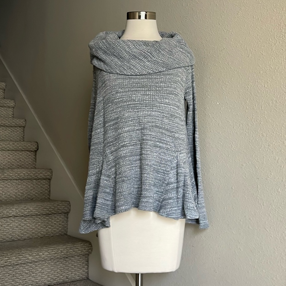 Anthropologie Postmark Sz M Gray Waffle Knit Cowl Neck Sweater Flare Sleeve